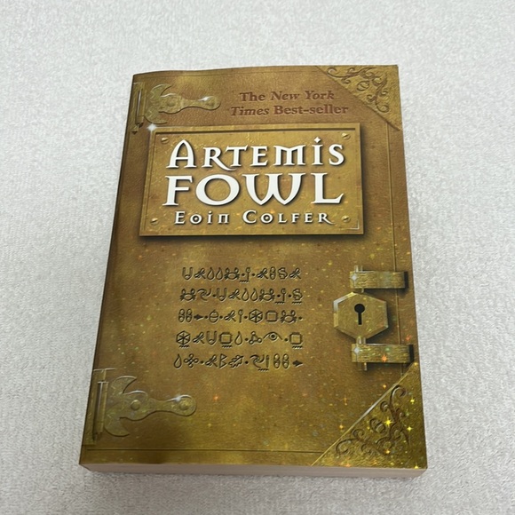 Artemis Fowl The Criminal Mastermind Collection 3 BOOKS - Picture 3 of 16